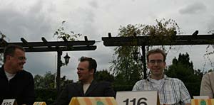 7er-Stammtisch in Moers, zun�chst auf der Aussen-Terrasse