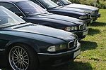 7er-Parade beim BMW-Treffen auf Pauls Bauernhof
