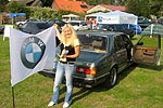 Veru hngt die BMW-Fahne hoch