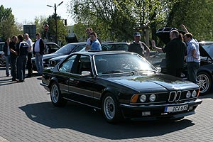 Paul in seinem BMW 635 CSi (Modell E24) beim Rhein-Ruhr-Stammtisch