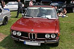 BMW 3,0 L (E3) auf Pauls Bauernhof