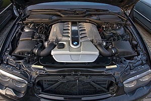 V12-Motor im BMW 760i von Klaus (Galaktika)