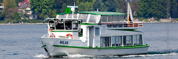 Das exklusiv gechartete Schiff 'Milan' auf dem Weg zum Hafen in Wallhausen