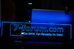 7-forum.com Schild am Abend