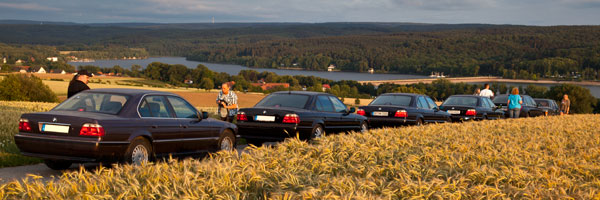BMW 7er Konvoi um dem Möhnesee