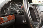 Cockpit mit neuem Tachoblatt von 'M8 Enzo' im BMW 750i (E38) von Wilhelm ('WL7001')