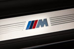 BMW M Symbol in der Einstiegsleiste des BMW 730Ld mit BMW M Paket von Christian ('Christian')
