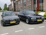 Martin de Boers BMW 750Li neben einem niederländischen 7er-Kollegen 