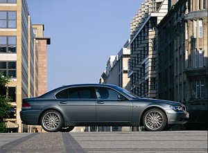 BMW 760Li (E66), Seitenansicht