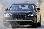 BMW 750i ohne xDrive beim -split Test auf dem BMW Testgelne in Miramas