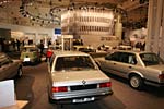 BMW Clubs in der BMW-Halle auf der Techno Classica