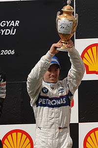 Nick Heidfeld feiert seinen 3. Platz beim F1-Rennen in Budapest/Ungarn