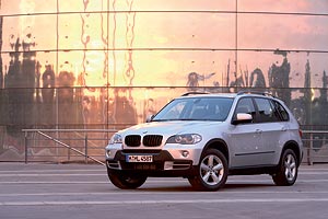 BMW X5 (Modell E70) on location