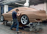 BMW Concept CS - Modelleur am Claymodell