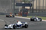 Nick Heidfeld und Robert Kubica beim F1-Rennen in Bahrain