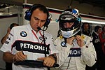 Nick Heidfeld mit seinem Renn-Ingenieur