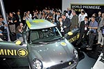 Weltpremiere auf der LA Auto Show: der MINI E