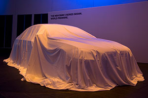 BMW 5er Limousine vor der Weltpremiere im FIZ in München