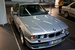dritte BMW 5er-Generation (Modell E34)