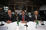 Projekt MINI E Berlin powered by Vattenfall: Tuomo Hatakka, Sigmar Gabriel und Dr. Friedrich Eichiner