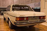 Mercedes 230 E (W123) auf der Techno Classica 2009 in Essen