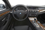 BMW 5er Limousine, Langversion (Modell F18), Cockpit