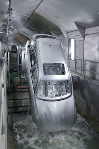 BMW Werk Regensburg, Produktion BMW 1er, Lackiererei, Kathodische Tauchanlage