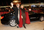 Wim Wenders und Frau Donata vor 7er BMW Red Carpet zur CLOSING / ABSCHLUSS CEREMONY im Berlinale Palast.