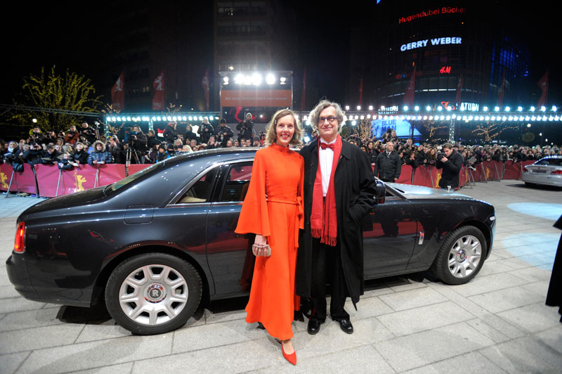 Berlinale 2011: Wim Wenders und Frau Donata und Rolls Royce Ghost.