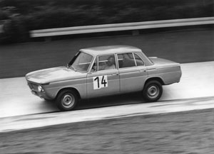 50 Jahre BMW Neue Klasse, BMW 1800 TI beim 12-Stunden-Rennen auf dem Nrburgring 1964