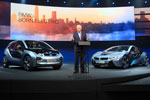 Dr. Peter Ramsauer, Bundesverkehrsminister, bei der Weltpremiere des BMW i3 und i8