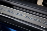 BMW Alpina B6 Bi-Turbo Cabrio, Alpina-Schriftzug in der Einstiegsleiste