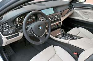 BMW ActiveHybrid 5, Interieur vorne
