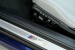 BMW M6 Cabrio (F12), Einstiegsleiste mit M6 Logo
