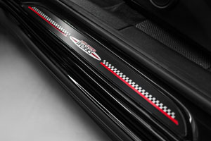 MINI John Cooper Works Paceman, Einstiegsleiste