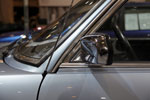 BMW 518 (Modell E12), verchromter Außenspiegel