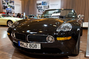 BMW Z8, ausgestellt vom BMW Z8 Club e.V., Besitzer: Helmut Briel, Techno Classica 2013
