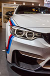 BMW M4 mit BMW M Performance Komponenten: Frontaufsätze Carbon (610 Euro)