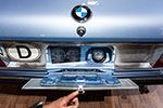 BMW 2.8 L, Tankstutzen hinter dem Heck-Kennzeichen