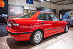 BMW 325i mit 6-Zylinder-Reihenmotor, 192 PS bei 5.900 U/Min.