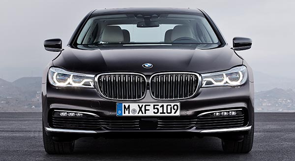 BMW 750Li xDrive (G12)