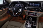 BMW 750Li, Cockpit