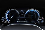 BMW 750Li, multifunktionales Instrumentendisplay, EcoPro Modus in blau