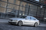 BMW 330e