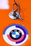 BMW 320i Gruppe 5 (E21), BMW Logo, Leichtbauverschluss