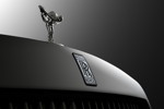 Rolls-Royce Phantom, Rolls-Royce Logo und 'Spirit of Ecxtasy' bwz. 'Emily' auf der Motorhaube