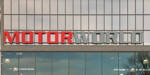 MotorWorld Kln-Rheinland, Glas-Fassade mit 'MotorWorld' Schriftzug