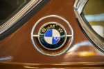 Retro Classics Cologne 2018, BMW Coupé Club: BMW 3,0 CS, BMW Logo auf der C-Säule