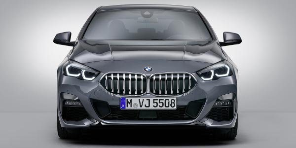 BMW 220d, Modell M Sport, Storm Bay Metallic, 18 Zoll Styling 819 M