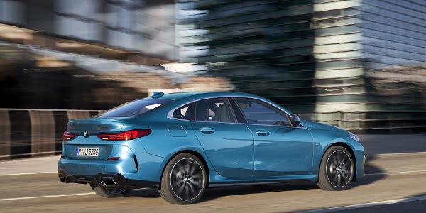 BMW M235i xDrive, Snapper Rocks Blue Metallic, 19 Zoll Felge Styling 552 M